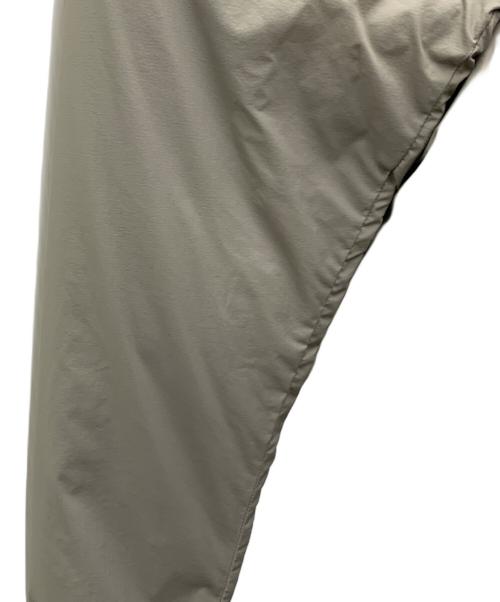 THE NORTH FACE（ザ ノース フェイス）THE NORTH FACE (ザ ノース フェイス) リバーシブルテックエアーフーディ グレー×オリーブ サイズ:Sの古着・服飾アイテム