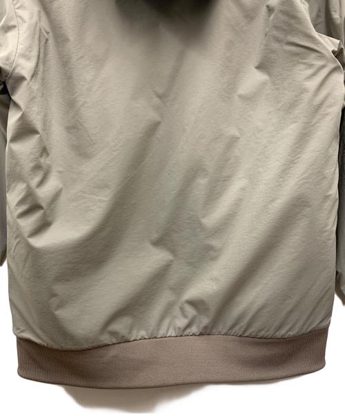 THE NORTH FACE（ザ ノース フェイス）THE NORTH FACE (ザ ノース フェイス) リバーシブルテックエアーフーディ グレー×オリーブ サイズ:Sの古着・服飾アイテム
