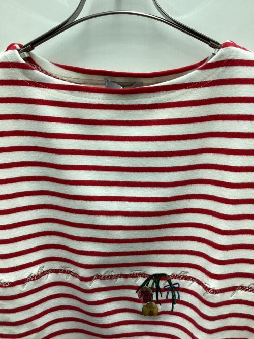 pillings（ピリングス）pillings (ピリングス) 長袖カットソー レッド サイズ:FREE 未使用品の古着・服飾アイテム