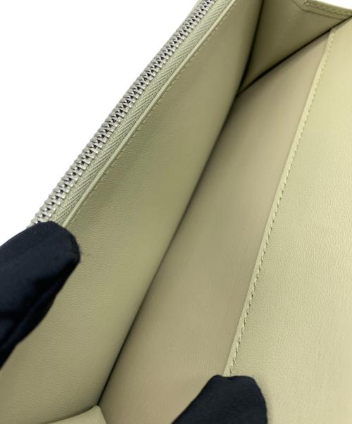 BURBERRY（バーバリー）BURBERRY (バーバリー) 長財布 ベージュの古着・服飾アイテム