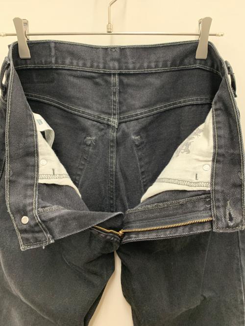 LEVI'S（リーバイス）LEVI'S (リーバイス) デニムパンツ ブラック サイズ:W33×L30の古着・服飾アイテム