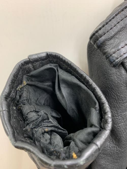 GENUINE LEATHER（ジェニュインレザー）GENUINE LEATHER (ジェニュインレザー) ダブルライダースジャケット ブラック サイズ:Mの古着・服飾アイテム