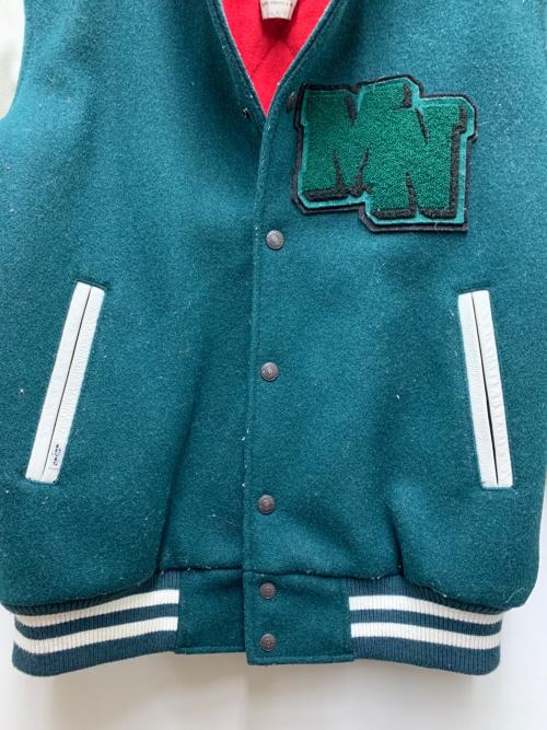 LEVI'S（リーバイス）LEVI'S (リーバイス) スタジャン グリーン×ホワイト サイズ:Sの古着・服飾アイテム