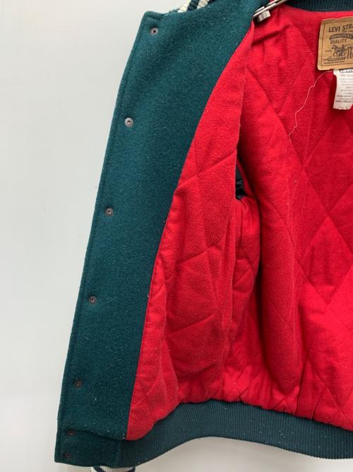 LEVI'S（リーバイス）LEVI'S (リーバイス) スタジャン グリーン×ホワイト サイズ:Sの古着・服飾アイテム