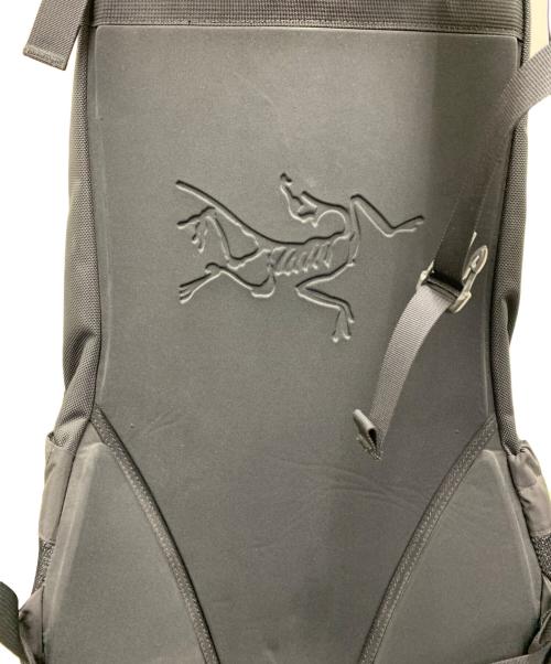 ARC'TERYX（アークテリクス）ARC'TERYX (アークテリクス) リュック　アロー22 ブラックの古着・服飾アイテム