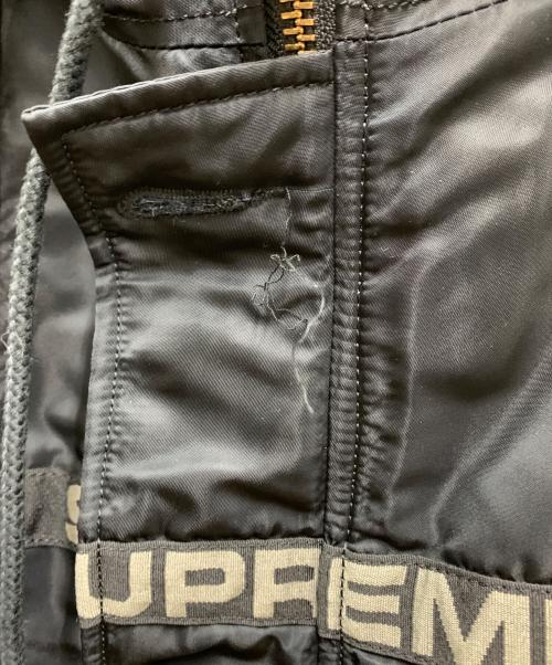 SUPREME（シュプリーム）Supreme (シュプリーム) 中綿ジャケット ブラック×オレンジ サイズ:Lの古着・服飾アイテム