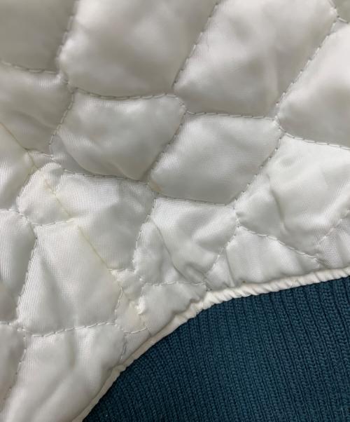 GDC（ジーディーシー）GDC (ジーディーシー) スタジャン グリーン×ベージュ サイズ:Mの古着・服飾アイテム