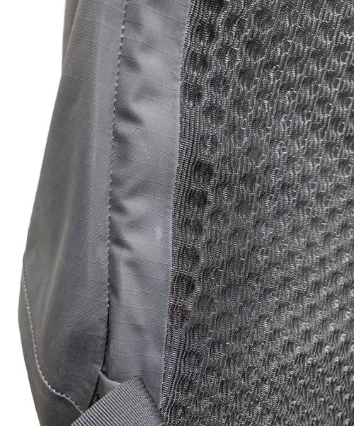 ARC'TERYX（アークテリクス）ARC'TERYX (アークテリクス) リュック ブラックの古着・服飾アイテム