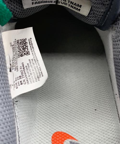 NIKE（ナイキ）NIKE (ナイキ) Nike Air Force 1  グレー サイズ:25の古着・服飾アイテム