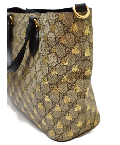 GUCCI（グッチ）GUCCI (グッチ) GGスプリーム ビー/2WAYショルダーバッグ グレー×ブラック GG 473887  560440の古着・服飾アイテム