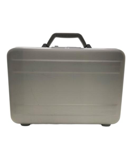 ZERO HALLIBURTON（ゼロ ハリバートン）ZERO HALLIBURTON (ゼロハリバートン) アタッシュケース／ATTACHE CASE グレーの古着・服飾アイテム