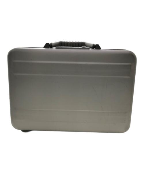 ZERO HALLIBURTON（ゼロ ハリバートン）ZERO HALLIBURTON (ゼロハリバートン) アタッシュケース／ATTACHE CASE グレーの古着・服飾アイテム