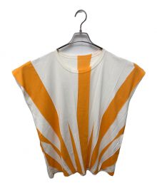 HOMME PLISSE ISSEY MIYAKE（オム プリッセ イッセイ ミヤケ）の古着「半袖カットソー」｜ベージュ