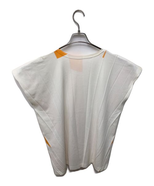 HOMME PLISSE ISSEY MIYAKE（オム プリッセ イッセイ ミヤケ）HOMME PLISSE ISSEY MIYAKE (オムプリッセ イッセイ ミヤケ) 半袖カットソー ベージュ サイズ:表記なしの古着・服飾アイテム