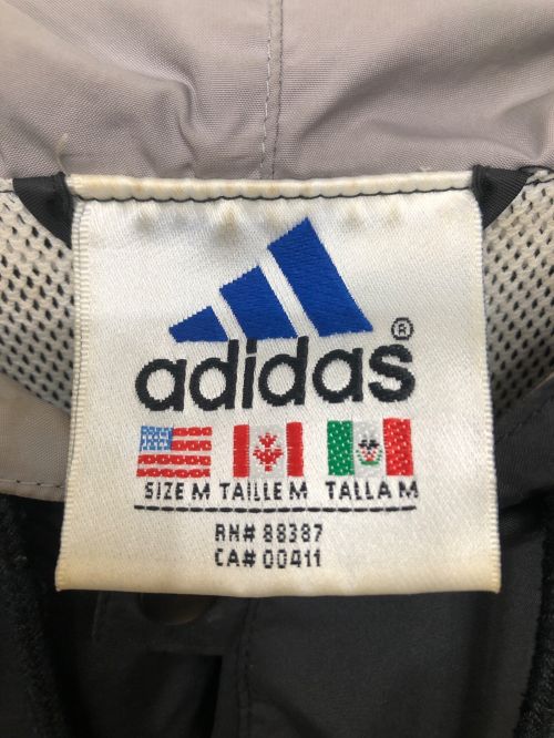 adidas（アディダス）adidas (アディダス) アノラックパーカー ブラック サイズ:M（US、カナダ、メキシコサイズ）の古着・服飾アイテム