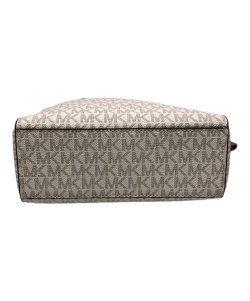 MICHAEL KORS（マイケル・コース）MICHAEL KORS (マイケルコース) ショルダーバッグ ベージュの古着・服飾アイテム