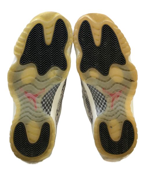 NIKE（ナイキ）NIKE (ナイキ) Air Jordan 11 Low Snakeskin 