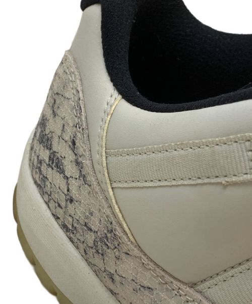 NIKE（ナイキ）NIKE (ナイキ) Air Jordan 11 Low Snakeskin 