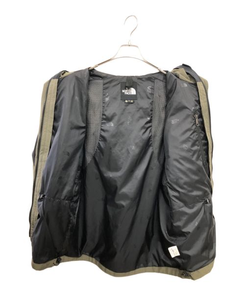 THE NORTH FACE（ザ ノース フェイス）THE NORTH FACE (ザ ノース フェイス) マウンテンパーカー　Mountain Light Jacket オリーブ サイズ:SIZE Lの古着・服飾アイテム