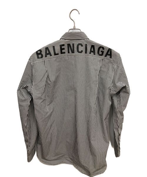 BALENCIAGA（バレンシアガ）BALENCIAGA (バレンシアガ) ボタンダウンシャツ ホワイト サイズ:37の古着・服飾アイテム