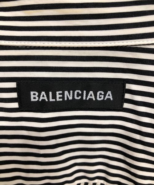 BALENCIAGA（バレンシアガ）BALENCIAGA (バレンシアガ) ボタンダウンシャツ ホワイト サイズ:37の古着・服飾アイテム