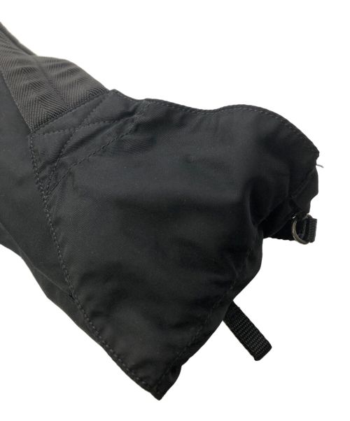 PRADA（プラダ）PRADA (プラダ) ナイロンボディーバッグ ブラックの古着・服飾アイテム