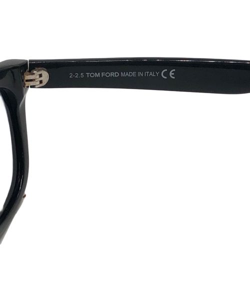 TOM FORD（トムフォード）TOM FORD (トムフォード) TOM FORD(トム・フォード) サングラス Campbell(キャンプベル)TF198 01Aの古着・服飾アイテム