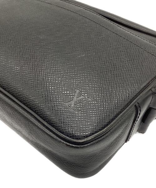 LOUIS VUITTON（ルイ ヴィトン）LOUIS VUITTON (ルイ ヴィトン) セカンドバッグ ブラックの古着・服飾アイテム
