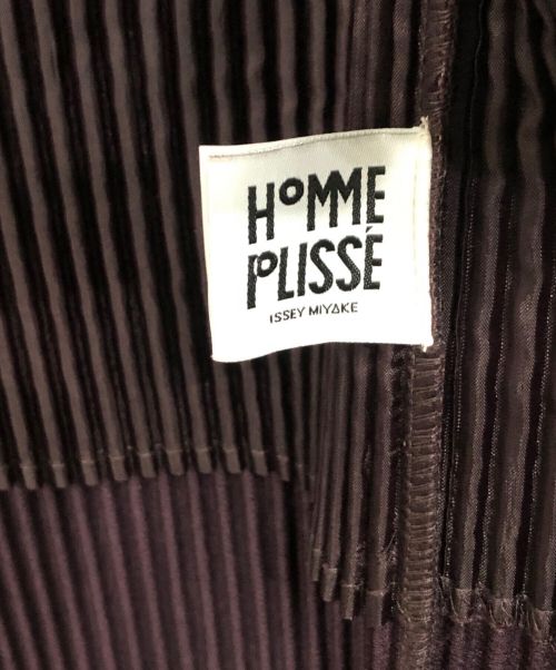 HOMME PLISSE ISSEY MIYAKE（オム プリッセ イッセイ ミヤケ）HOMME PLISSE ISSEY MIYAKE (オムプリッセ イッセイ ミヤケ) HOMME PLISSE ISSEY MIYAKE(オム プリッセ イッセイミヤケ) プリーツジャケット パープル サイズ:1の古着・服飾アイテム