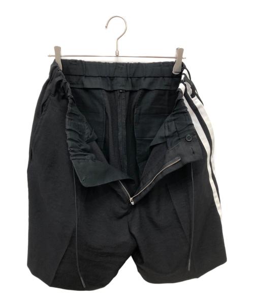 Y-3（ワイスリー）Y-3 (ワイスリー) 3ストライプ ワイドショーツ／3 STRIPE WIDE SHORTS ブラック サイズ:Mの古着・服飾アイテム