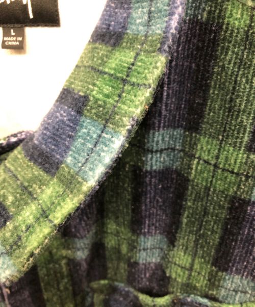 stussy（ステューシー）stussy (ステューシー) Velveteen Jungle SHIRT グリーン サイズ:SIZE Lの古着・服飾アイテム