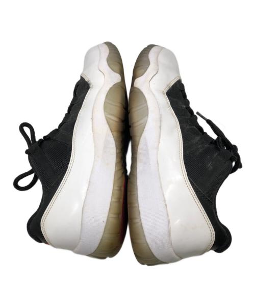 NIKE（ナイキ）NIKE (ナイキ) エアジョーダン11 レトロ ロー リバースコンコルド／AIR JORDAN 11 RETRO LOW REVERSE CONCORD ホワイト サイズ:27.5cmの古着・服飾アイテム