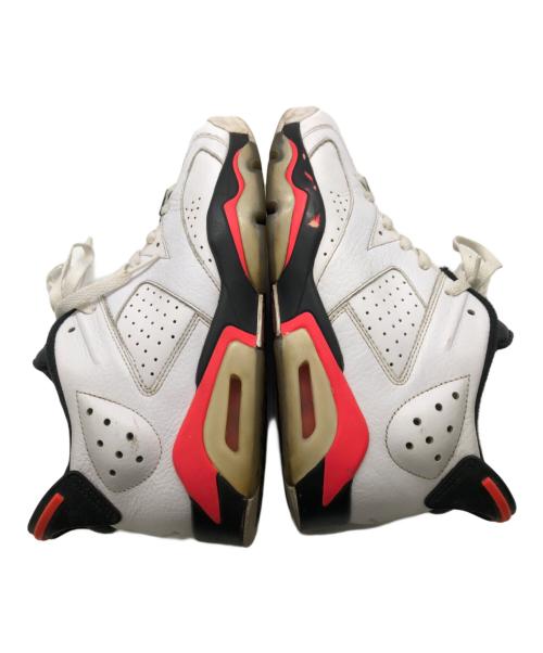 NIKE（ナイキ）NIKE (ナイキ) ナイキエアジョーダン 6 レトロ ロウ インフラレッド/ホワイト／NIKE AIR JORDAN 6 RETRO LOW INFRARED WHITE ホワイト サイズ:27cmの古着・服飾アイテム