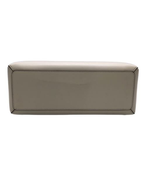 MICHAEL KORS（マイケル・コース）MICHAEL KORS (マイケルコース) リード センタージップベルテッド サッチェル ラージ／REED CENTER ZIP BELTED SATCHEL LARGE アイボリーの古着・服飾アイテム