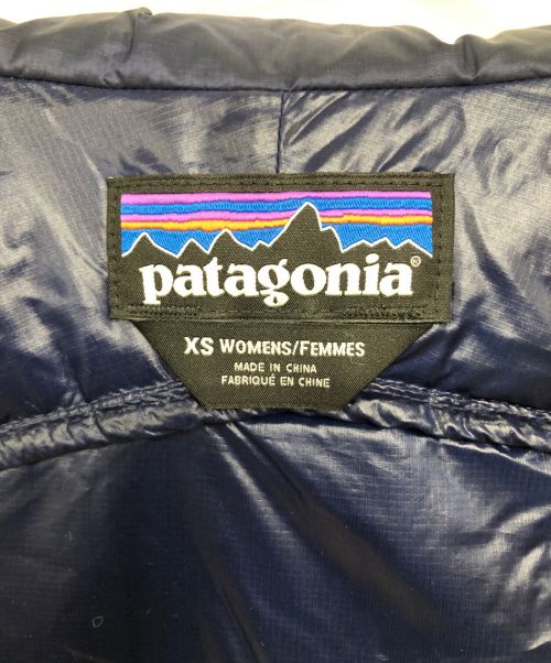 Patagonia（パタゴニア）Patagonia (パタゴニア) Fitz Roy Down Parka フィッツロイ ダウン パーカー ネイビー サイズ:XSの古着・服飾アイテム