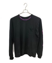 CHROME HEARTS（クロムハーツ）の古着「オールド イングリッシュ ネックロゴ ロングスリーブ ポケット Tシャツ／OLD ENGLISH NECK LOGO L/S POCKET T」｜ブラック×パープル