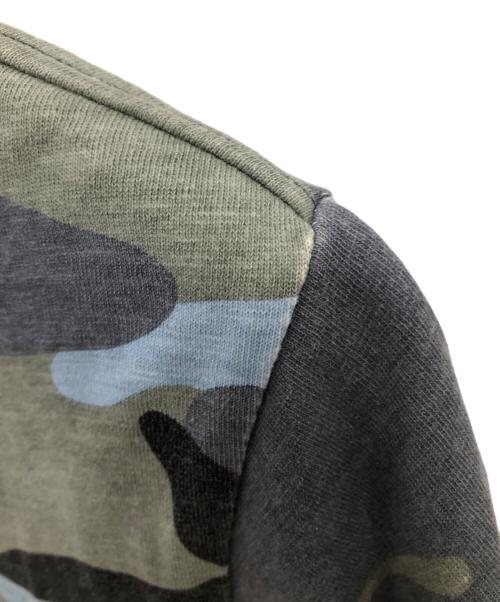 SUPREME（シュプリーム）SUPREME (シュプリーム) カモフラージュ ポケットTシャツ／CAMOUFLAGE POCKET T SHIRT マルチカラー サイズ:SIZE Sの古着・服飾アイテム