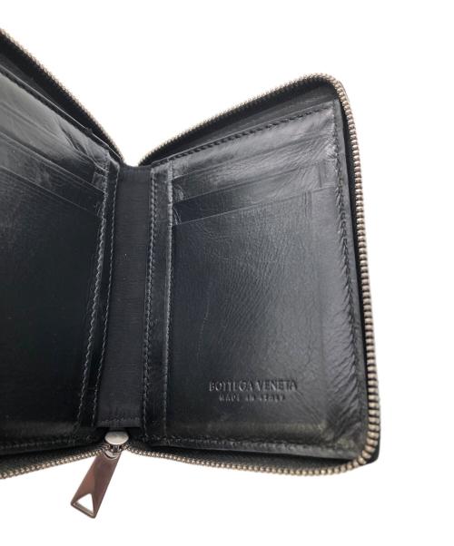 BOTTEGA VENETA（ボッテガベネタ）BOTTEGA VENETA (ボッテガベネタ) マキシ・イントレチャート ラウンドジップウォレット／MAXI INTRECCIATO ROUND ZIP WALLET ブラックの古着・服飾アイテム