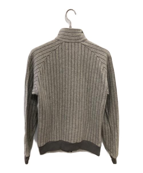 Patagonia（パタゴニア）Patagonia (パタゴニア) キルトアゲインジャケット／QUILT AGAIN JACKET グレー サイズ:Mの古着・服飾アイテム