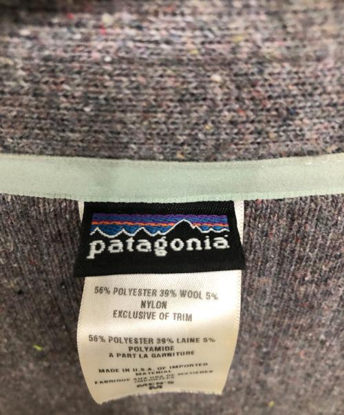 Patagonia（パタゴニア）Patagonia (パタゴニア) キルトアゲインジャケット／QUILT AGAIN JACKET グレー サイズ:Mの古着・服飾アイテム
