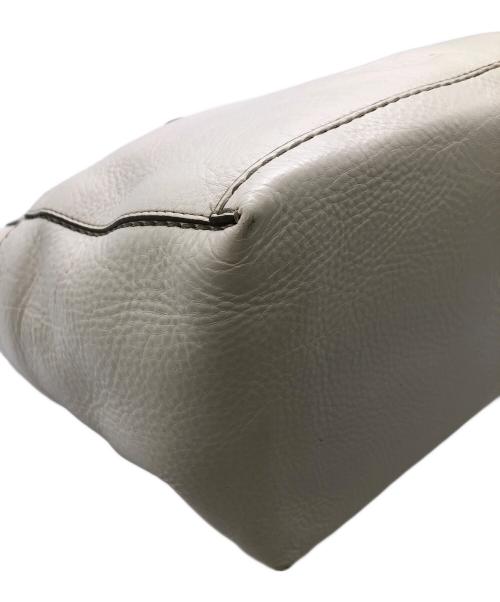 HIROFU（ヒロフ）HIROFU (ヒロフ) デュオ レザートートバッグ／DUO LETHER TOTE BAG ホワイトの古着・服飾アイテム