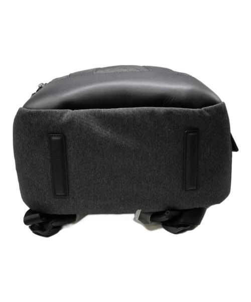 VICTORINOX（ビクトリノックス）VICTORINOX (ビクトリノックス) アーキテクチャーアーバン2 デラックスバックパック／ARCHITECTURE URBAN2 DELUXE BACK PACK ブラックの古着・服飾アイテム