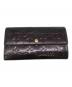 LOUIS VUITTON（ルイ ヴィトン）の古着「ポルトフォイユ・サラ モノグラム ヴェルニ／PORTEFEUILLE SARAH MONOGRAM VERNIS 」｜ヴィオレット