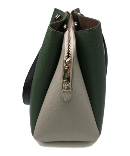 FURLA（フルラ）FURLA (フルラ) ミネルヴァ トートバッグ／MINERVA TOTE BAG グリーン×ベージュの古着・服飾アイテム