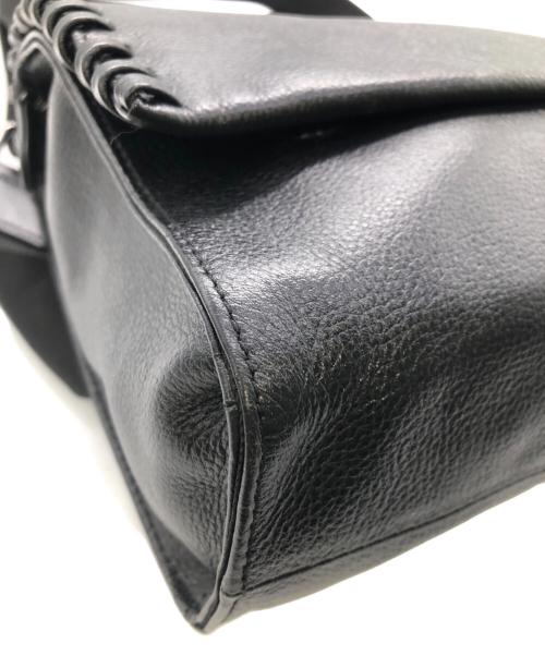 ear PAPILLONNER（イアパピヨネ）ear PAPILLONNER (イアパピヨネ) ワイドテープショルダーバッグ／WIDE TAPE SHOULDER BAG ブラックの古着・服飾アイテム