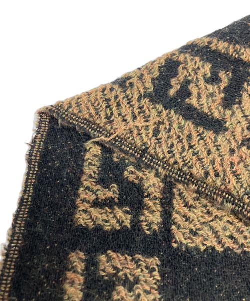 FENDI（フェンディ）FENDI (フェンディ) マフラー ベージュ×ブラックの古着・服飾アイテム