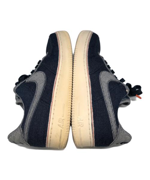 NIKE（ナイキ）NIKE (ナイキ) 3×1 (スリーバイワン) エアフォースワンデニムパック／AIR FORCE 1 DENIM PACK インディゴ サイズ:28.5cmの古着・服飾アイテム
