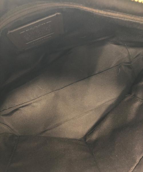 COACH（コーチ）COACH (コーチ) シグネチャーレザートートバッグ／SIGNATURE LETHER TOTE BAG ベージュの古着・服飾アイテム