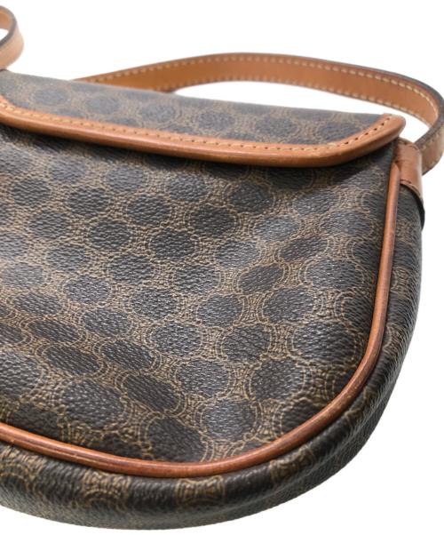 CELINE（セリーヌ）CELINE (セリーヌ) マカダム ショルダーバッグ／MACADAM SHOULDER BAG ブラウンの古着・服飾アイテム