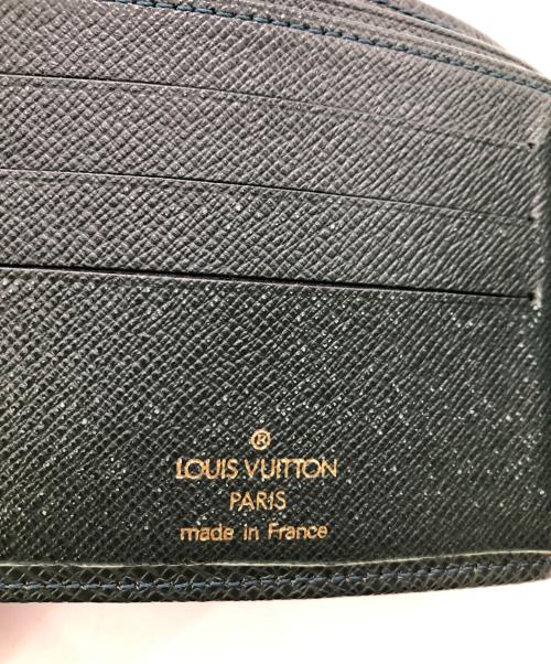 LOUIS VUITTON（ルイ ヴィトン）LOUIS VUITTON (ルイ ヴィトン) タイガ・ポルトビエ6カルトクレディ／TAIGA PORTOBIER 6 CARTE CREDIT グリーンの古着・服飾アイテム